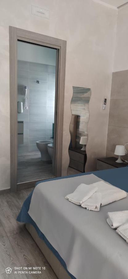 B & B Le Gemelline Salerno Luaran gambar