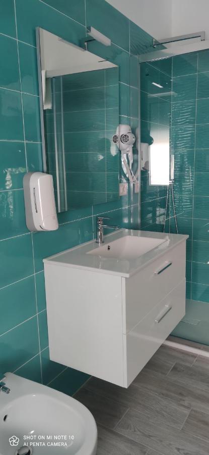 B & B Le Gemelline Salerno Luaran gambar
