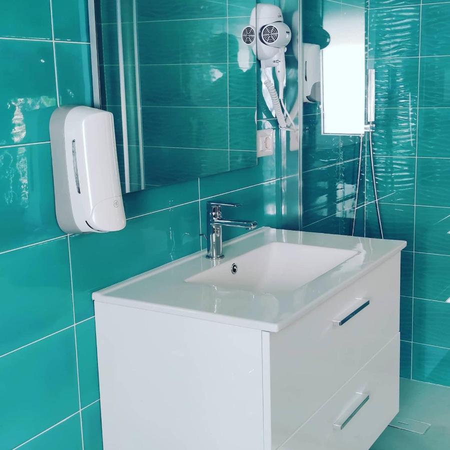 B & B Le Gemelline Salerno Luaran gambar