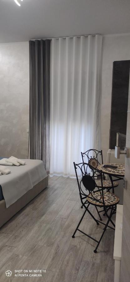 B & B Le Gemelline Salerno Luaran gambar